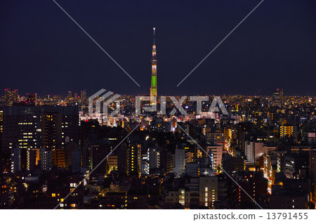 從東京台東區看的天空樹和夜視圖 13791455