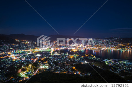 Nagasaki night view 13792561