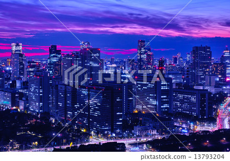 Night view in Tokyo Kasumigaseki and the Imperial Gaien direction 13793204