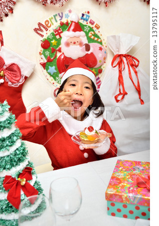 Santa Claus costume girls enjoying parties 13795117