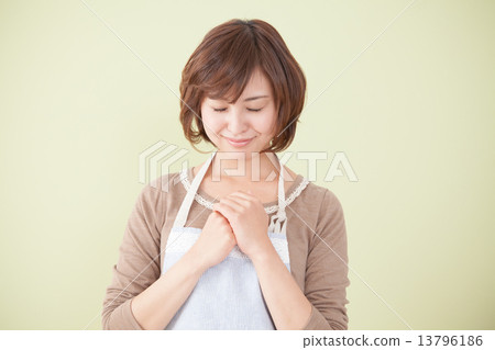 圍裙 人 人物 13796186