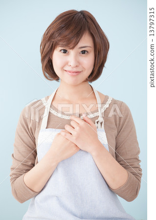 圍裙 人 人物 13797315