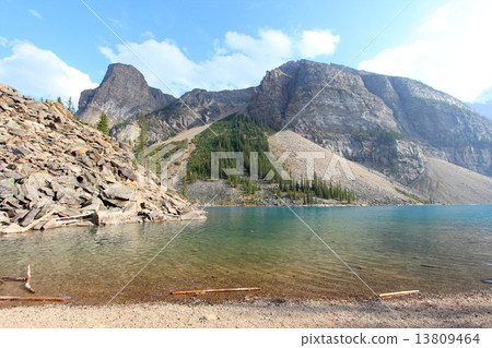 Moraine Lake Canada 13809464