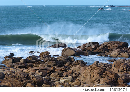Pink Granite Coast (Brittany, France) Pink Granite Coast (Brittany, France) 13813074