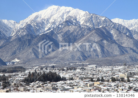 Omachi city in winter 13814346
