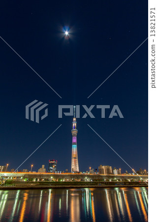 Valentine's Special Light Up Tokyo Sky Tree 13821571