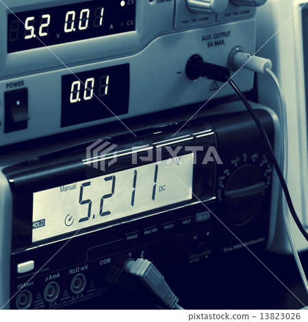 electronic measuring instruments 13823026