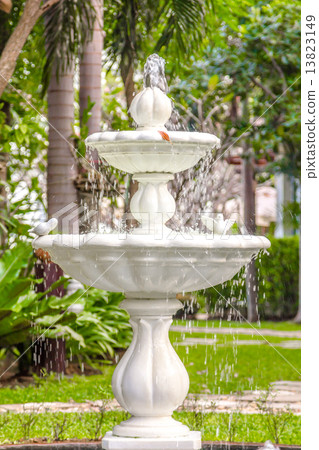 fountain fountain 13823149