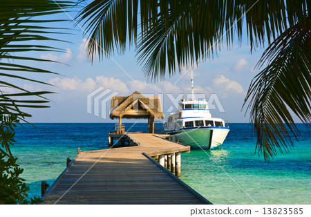 Yacht moored Yacht moored 13823585