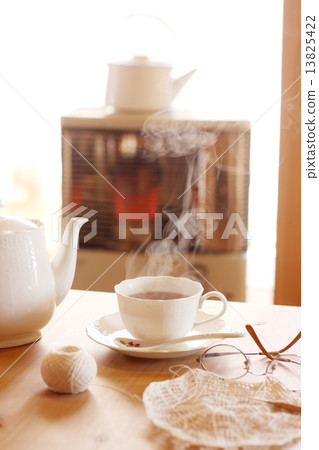 Winter Life 13825422