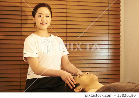 美學家女性 美學家女性 13826180