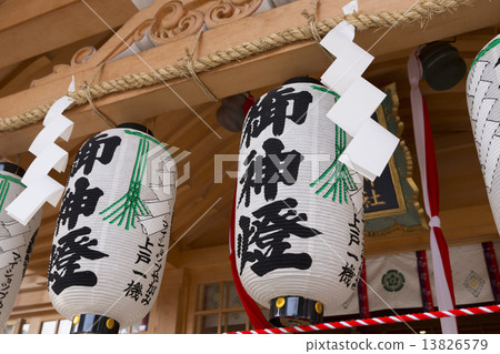 Yagami-jinja神社燈籠 13826579