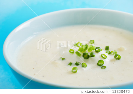 冷土豆湯Vichyssoise湯 13830473