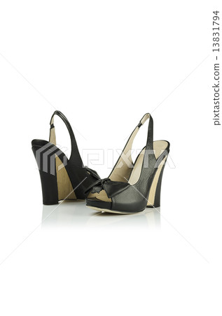 Pair of women shoes 13831794
