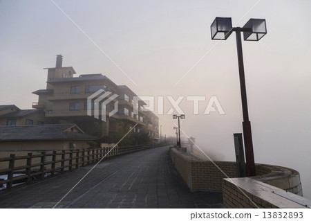 Promenade and hotel of Kikuchi Kawabata 13832893