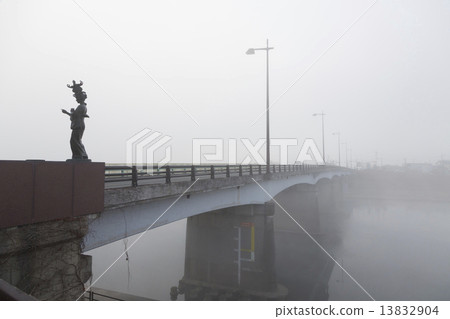 Yamaga Ohashi of morning mist 13832904