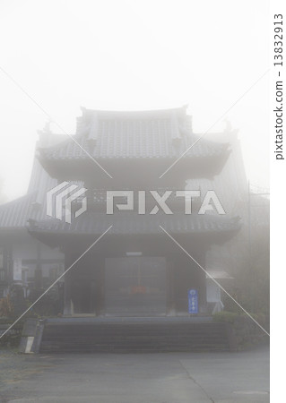 Morning Musume Temple of the Light Morning Musume Temple of the Light 13832913