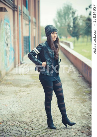 young beautiful brunette woman 13834957