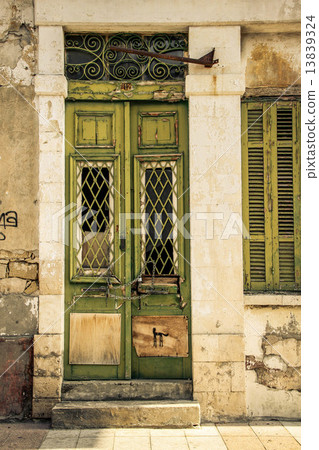 Doors and cats 13839324