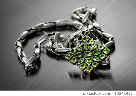 Silver necklace 13841452
