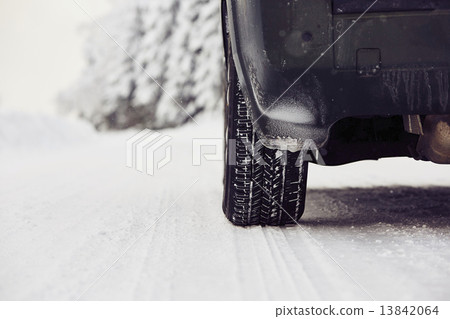 Winter tire Winter tire 13842064