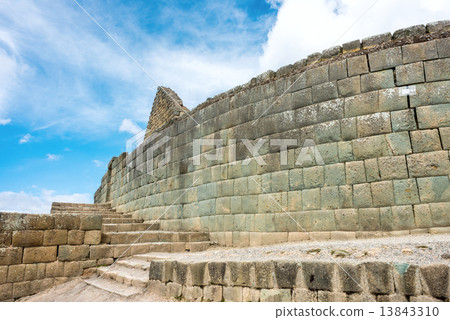 Ingapirca, Inca wall and town, largest known Inca ruins in Ecuad 13843310