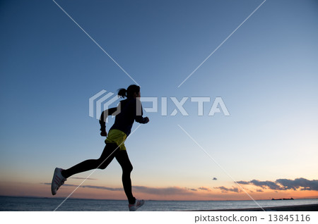 Sunset running Sunset running 13845116