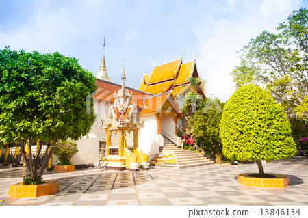 Wat Phra That Doi Suthep in Chiang Mai, Thailand Wat Phra That Doi Suthep in Chiang Mai, Thailand 13846134