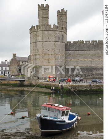 British castle-7 13847194