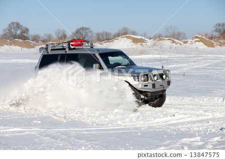 Winter SUV ride 13847575