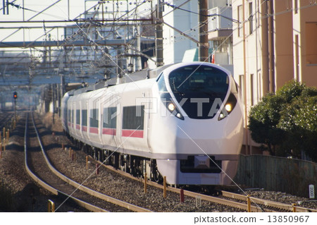 E657 series Super Hitachi 13850967