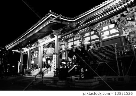 Asakusaji main hall 13851526