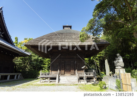 Zenji-ji 13852193