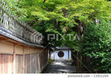 Scenery around Kyoto "Nane no Micho" 13852200