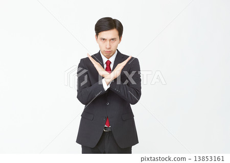 交叉捆綁的商人 13853161