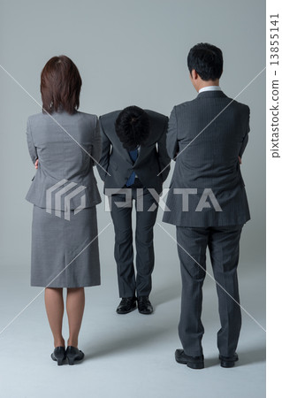 An apology 13855141