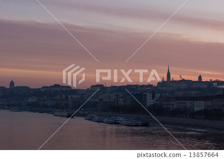 王宮小山在布達佩斯 13857664