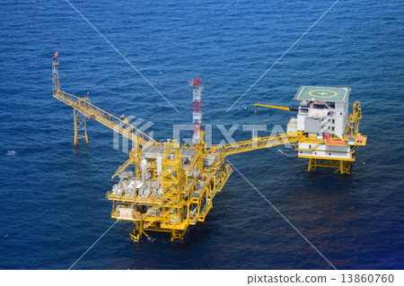 Top view offshore oil rig platform 13860760