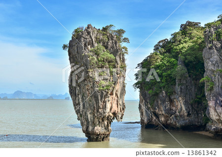 James Bond Island James Bond Island 13861342