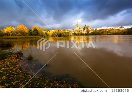 Tormes River in Salamanca 13863926