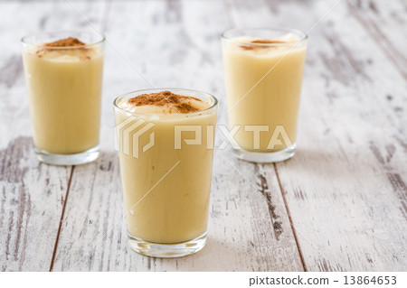 Boza or Bosa, traditional Turkish dessert 13864653