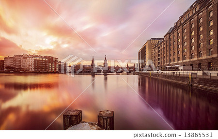 Berlin Oberbaumbruecke Berlin Oberbaumbruecke 13865531