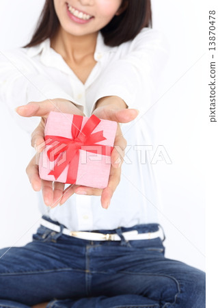 20's Japanese women gift 13870478