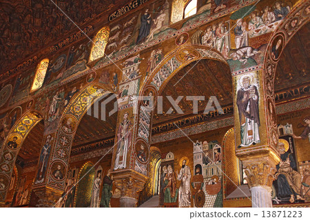 Golden mosaic in Cappella Palatina 13871223