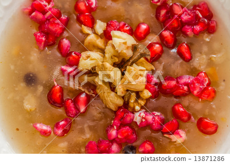 Turkish Dessert Ashura 13871286