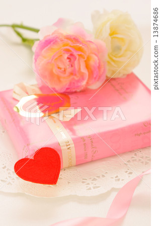 Valentine Valentine 13874686