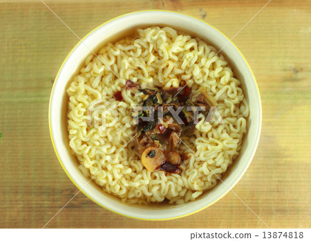 nstant noodles in yellow dish nstant noodles in yellow dish 13874818