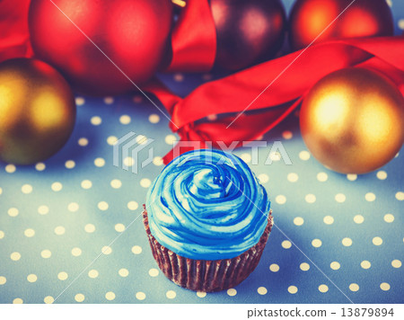Cream cake and gifts on background Cream cake and gifts on background 13879894