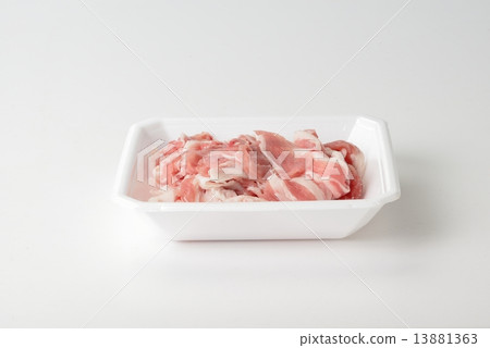 Small swine cutlet 13881363