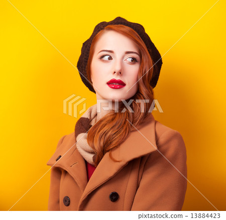 Redhead women in beret 13884423